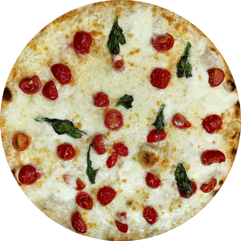 Chi Siamo Pizza con mozzarella di bufala e pomodorini pachino su impasto artigianale